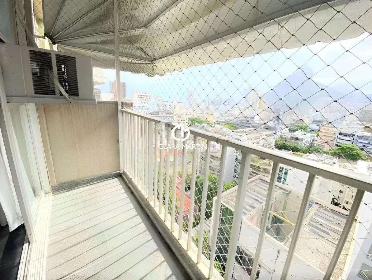 Apartamento à venda em Rio de Janeiro, Leblon, com 2 quartos, 80m² - Clara Martin