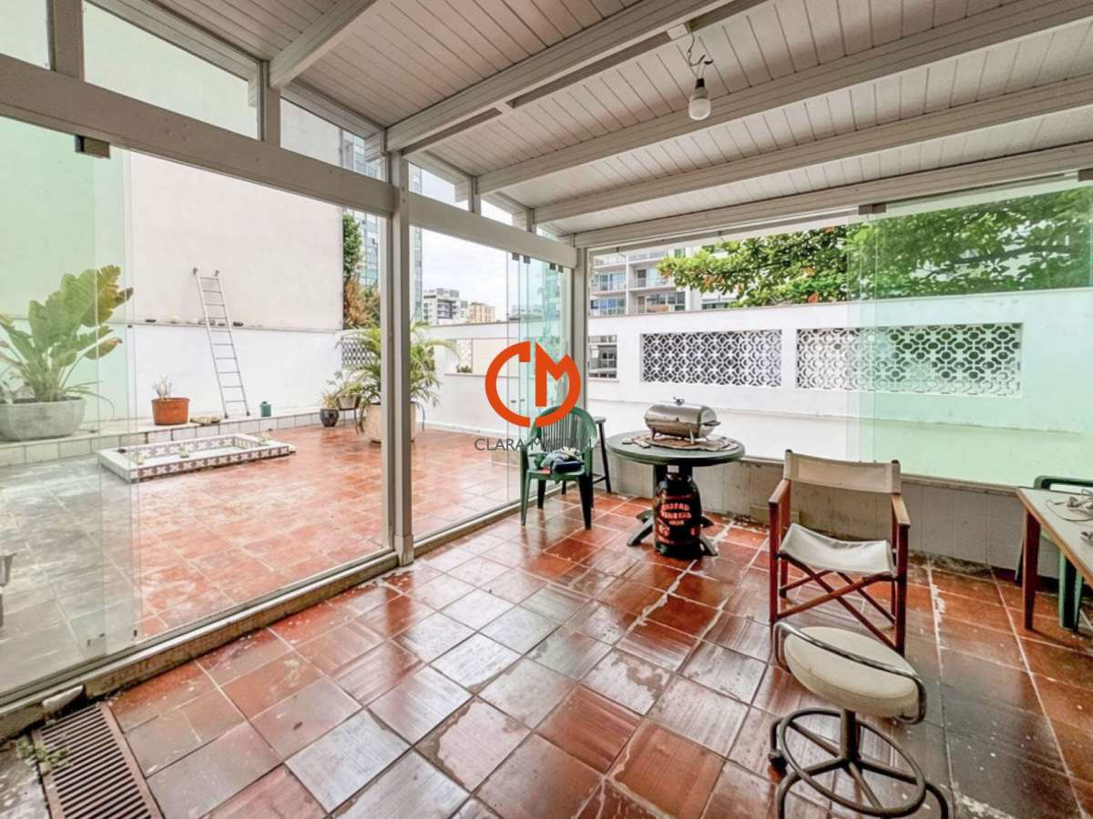 Cobertura à venda em Rio de Janeiro, Leblon, com 3 quartos, 270m² - Clara Martin